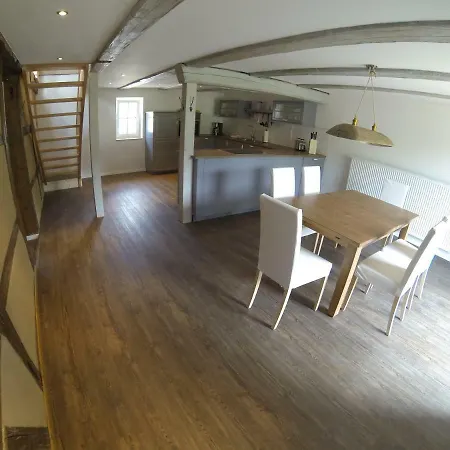 Apartment Gruengut *